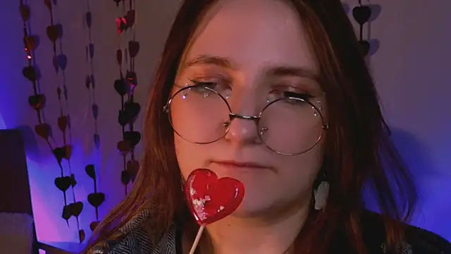 Snapshot of fairy_tara chatting on 02.15.26 fairy tara online show from 02.15.26