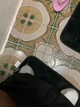 Snapshot of Anaconda_Negra20 chatting on 10.31.25 Anaconda Negra20 online show from 10.31.25