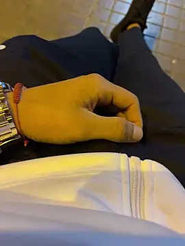 Snapshot of Anaconda_Negra20 chatting on 11.02.25 Anaconda Negra20 online show from 11.02.25