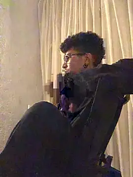 Snapshot of tian_doyt69 chatting on 03.17.26 tian doyt69 online show from 03.17.26