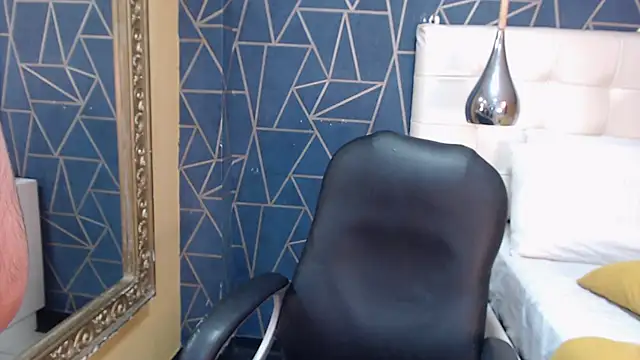 SantiOlsen online show from 11.02.25