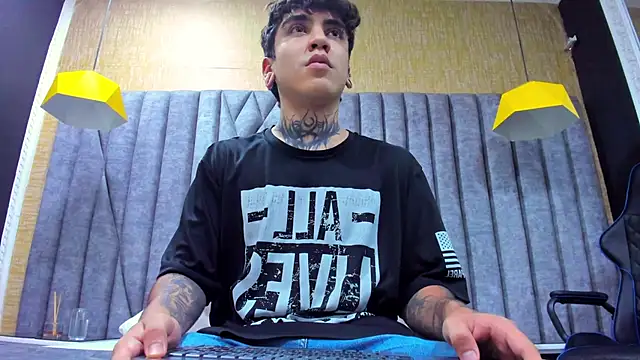 SantiOlsen online show from 11.22.25