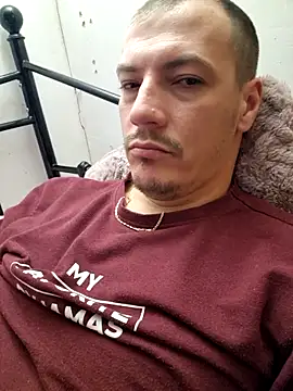 bbyxklaus online show from 11.08.25