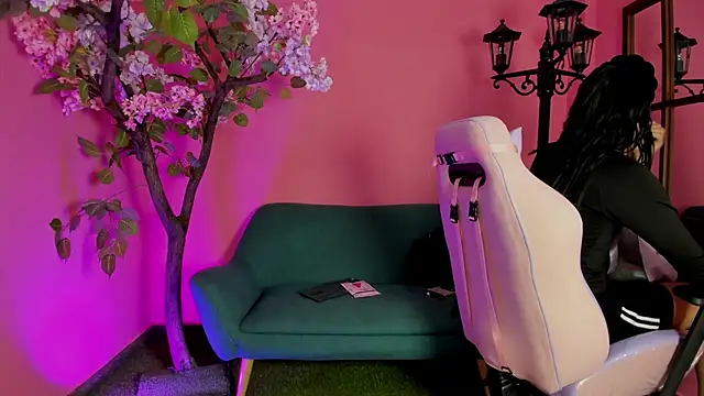 ArohomLester online show from 02.21.26