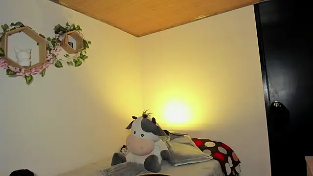 Snapshot of miku_st chatting on 01.08.26 miku st online show from 01.08.26