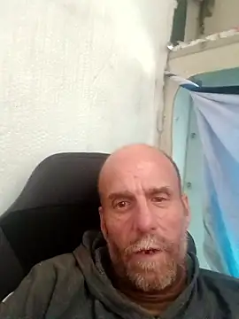 Snapshot of 1stcumngo chatting on 03.25.26 1stcumngo online show from 03.25.26