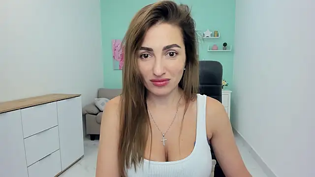 Snapshot of LaraSmelal chatting on 07.29.26 LaraSmelal online show from 07.29.26