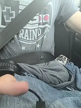 Snapshot of SirDirty34 chatting on 11.06.25 SirDirty34 online show from 11.06.25