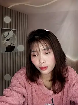 Fish yellow online show from 12.18.25