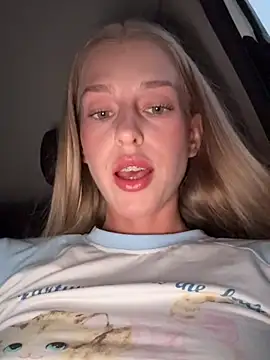 kira mia online show from 03.01.26