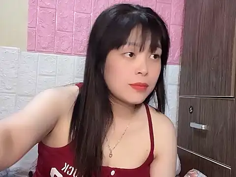 Butterfly kee online show from 12.02.25