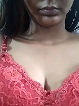 Snapshot of Aaliya_BigBoobs_1 chatting on 02.20.26 Aaliya BigBoobs 1 online show from 02.20.26