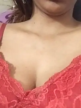 Snapshot of Aaliya_BigBoobs_1 chatting on 03.01.26 Aaliya BigBoobs 1 online show from 03.01.26