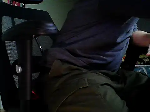 ChubOnTheInternet online show from 02.10.26