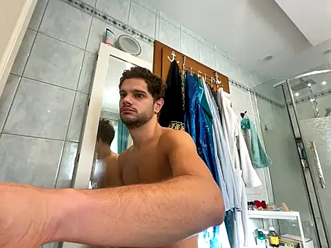 youngboyformommy24 online show from 10.29.25