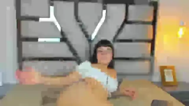 Mindy Star  online show from 11.04.25