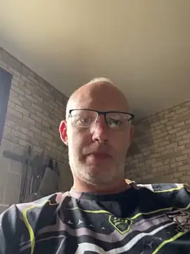 Snapshot of Cedric7653 chatting on 05.31.26 Cedric7653 online show from 05.31.26