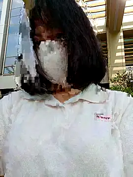 Mina-02 online show from 12.21.25