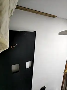 LyliaWood online show from 11.09.25