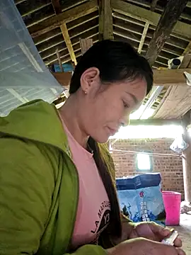 chipu06 online show from 10.26.25