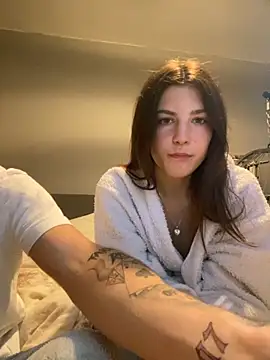 Brunnettebabe007 online show from 11.04.25