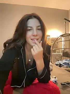 Brunnettebabe007 online show from 11.10.25