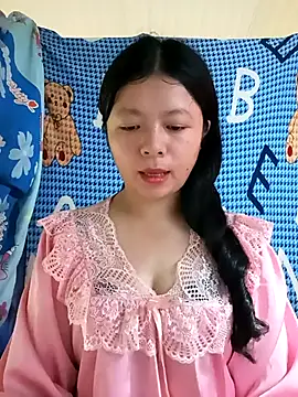 Snapshot of lisa-bae00 chatting on 07.19.26 lisa-bae00 online show from 07.19.26