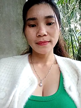 Bear bear0 online show from 12.21.25