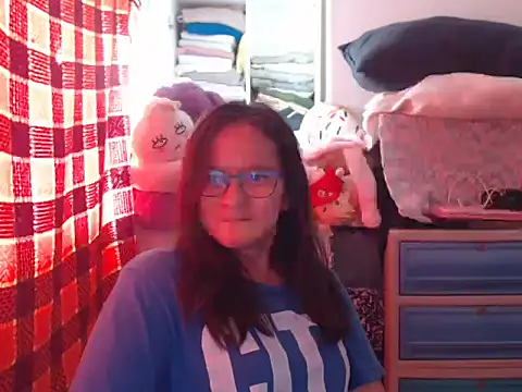 Snapshot of Kinkybela2025 chatting on 11.22.25 Kinkybela2025 online show from 11.22.25