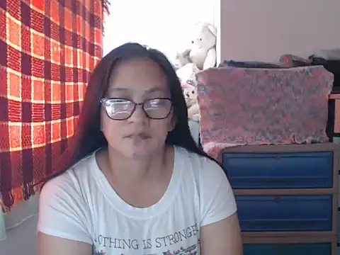 Snapshot of Kinkybela2025 chatting on 01.07.26 Kinkybela2025 online show from 01.07.26