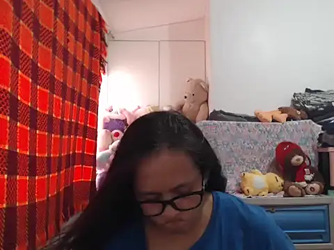 Snapshot of Kinkybela2025 chatting on 02.15.26 Kinkybela2025 online show from 02.15.26