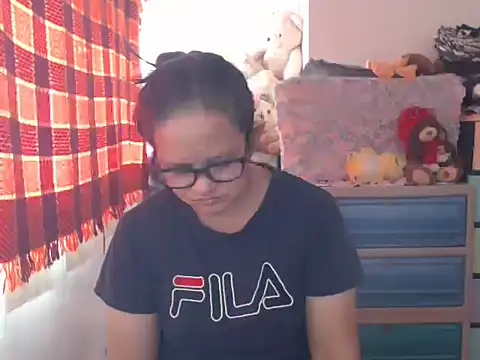 Snapshot of Kinkybela2025 chatting on 02.17.26 Kinkybela2025 online show from 02.17.26