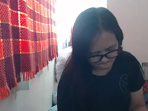 Kinkybela2025 online show from 05.06.26