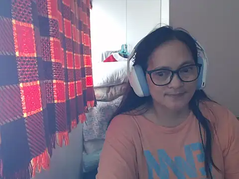 Kinkybela2025 online show from 06.19.26
