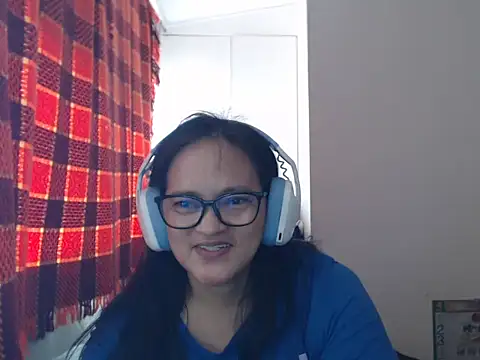 Kinkybela2025 online show from 06.20.26