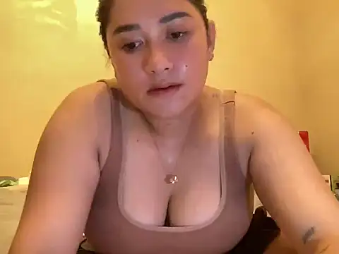 thick pinay online show from 12.21.25