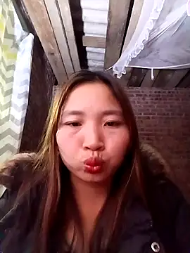 Snapshot of sowbibi chatting on 11.29.25 sowbibi online show from 11.29.25