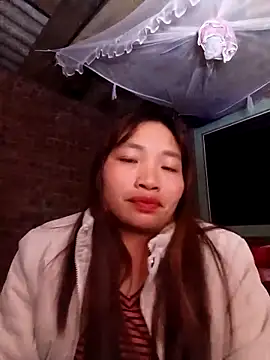 Snapshot of sowbibi chatting on 12.05.25 sowbibi online show from 12.05.25