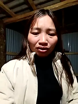 Snapshot of sowbibi chatting on 12.14.25 sowbibi online show from 12.14.25