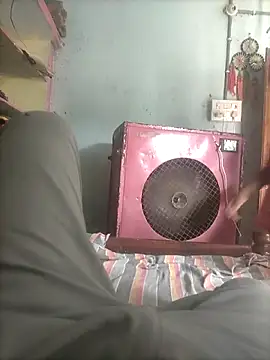 Snapshot of pappy143 chatting on 11.04.25 pappy143 online show from 11.04.25