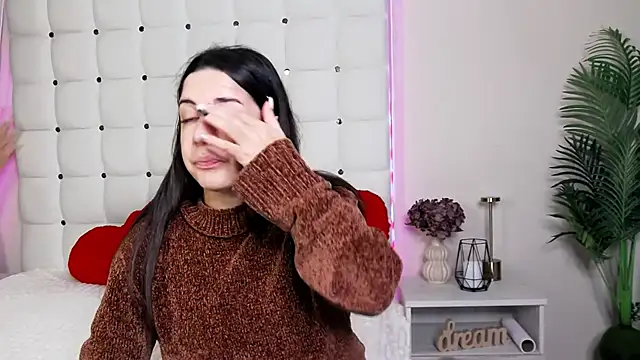 Snapshot of AlsouKass chatting on 11.22.25 AlsouKass online show from 11.22.25