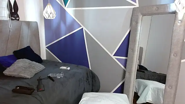 Snapshot of Zac_Golden chatting on 11.04.25 Zac Golden online show from 11.04.25