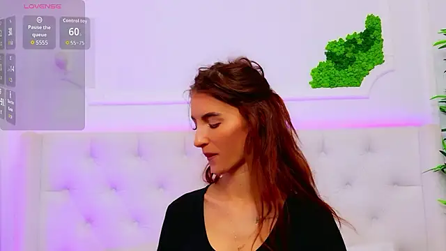 ElisaCharm online show from 02.02.26