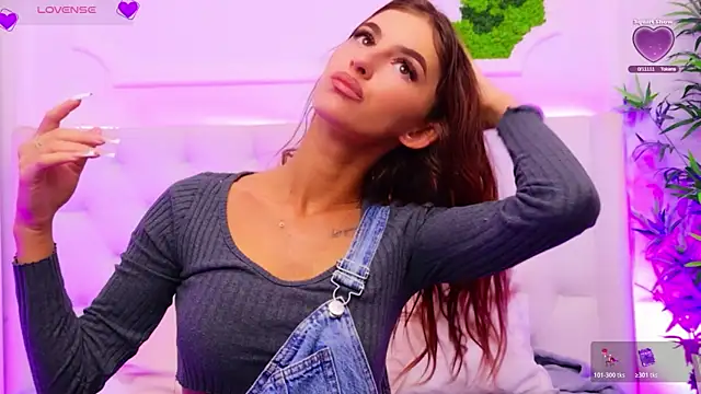 ElisaCharm online show from 04.30.26