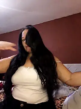 Snapshot of anays_dirtyshow chatting on 11.14.25 anays dirtyshow online show from 11.14.25