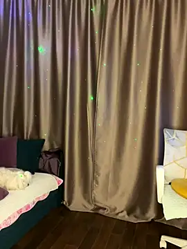 Drink me all up online show from 11.25.25