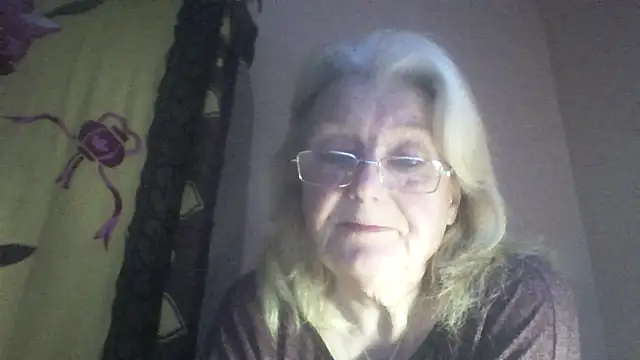 AmyLove353 online show from 03.26.26