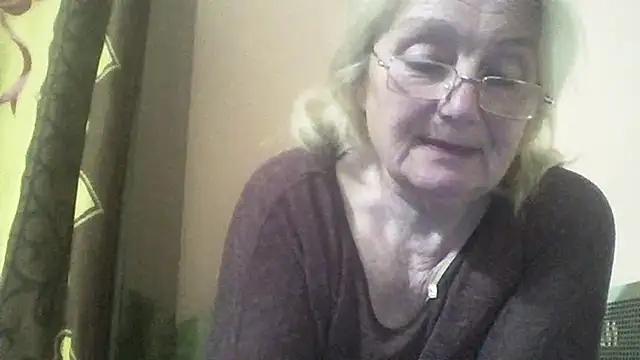 AmyLove353 online show from 03.26.26
