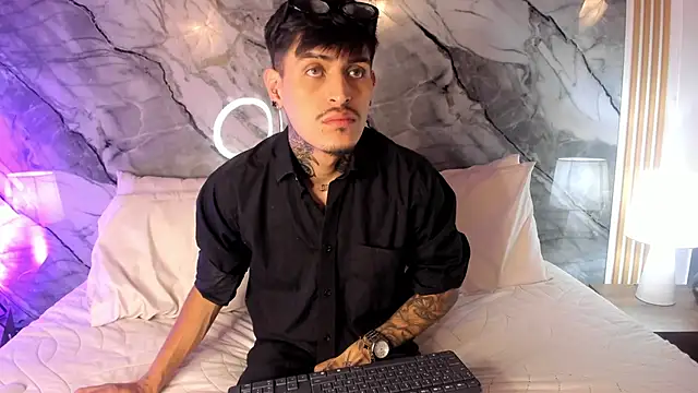 enzorodriguezz online show from 11.15.25