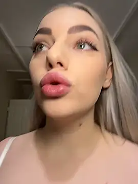 HugeBoobsAlice online show from 02.27.26